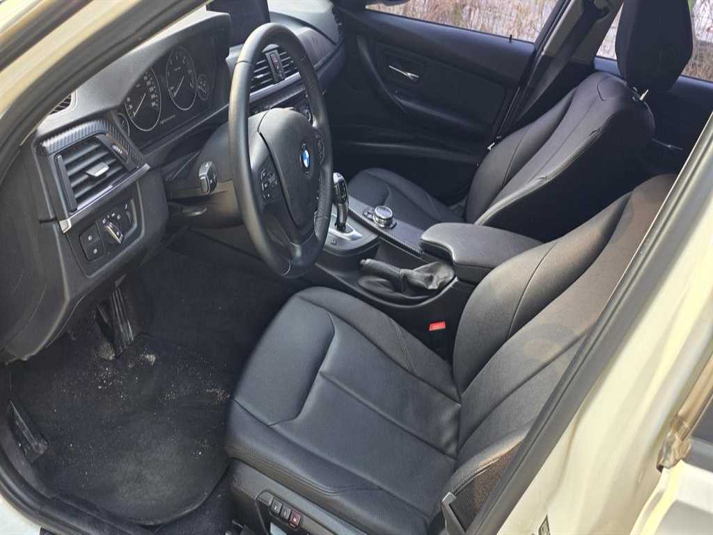 BMW 3 series - Vista 8