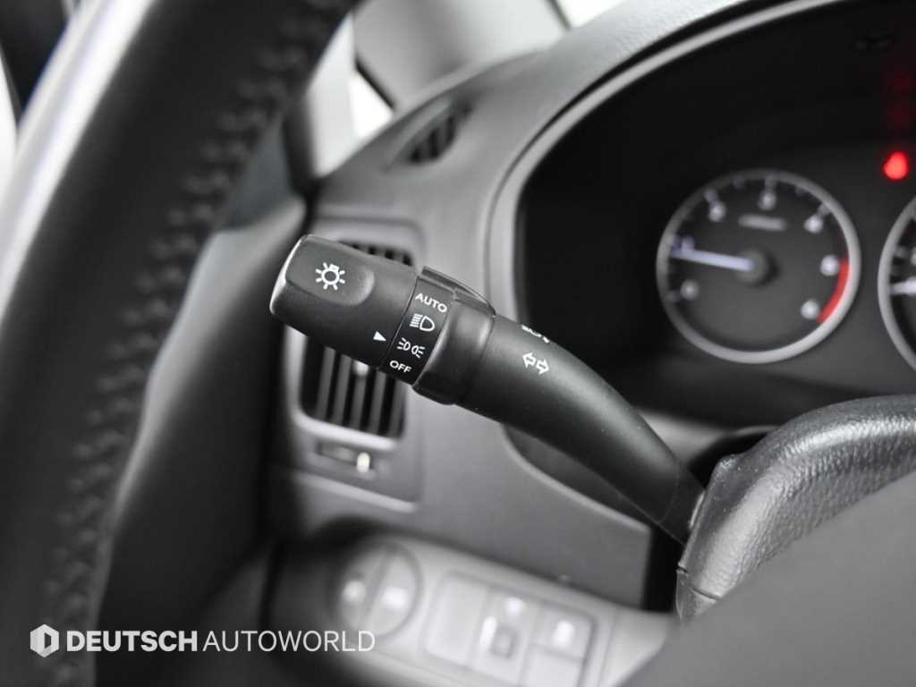 HYUNDAI Starex 2018 Gris - Importación desde Corea - HF Imports Iquique - Foto 18