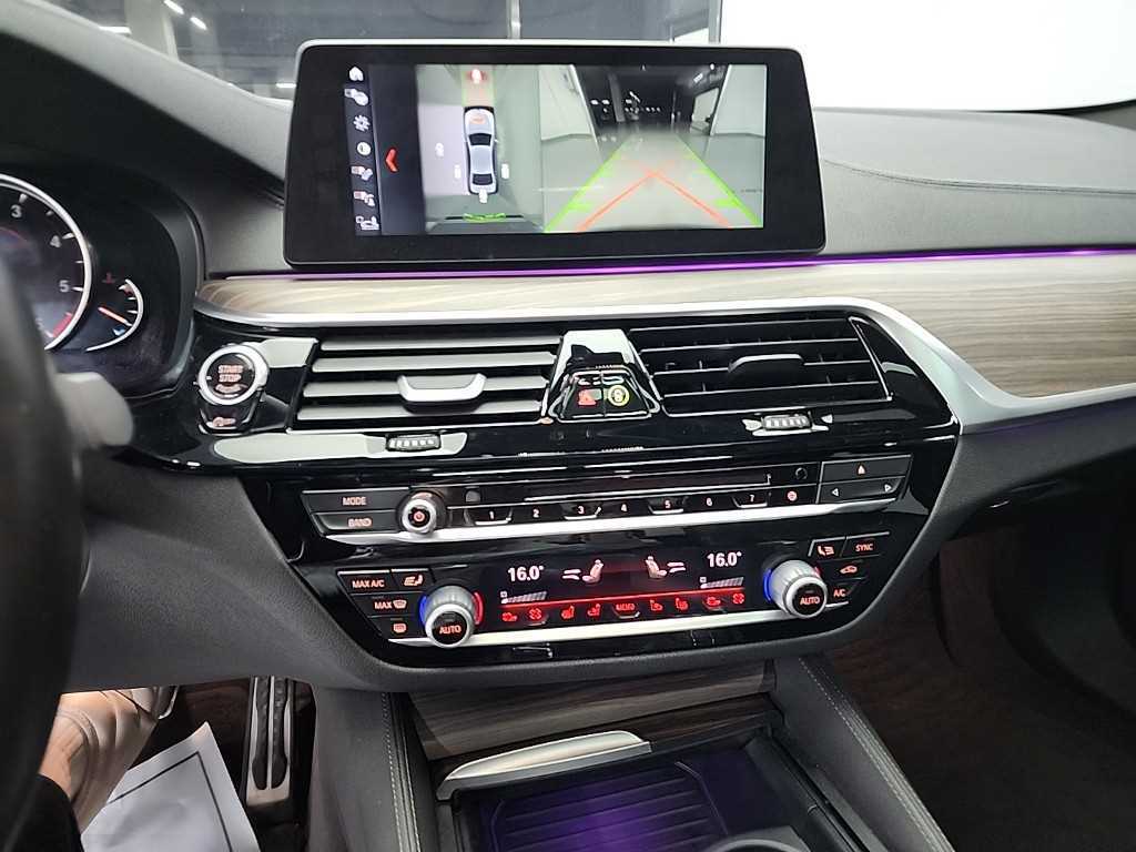 BMW 5 Series - Vista 10