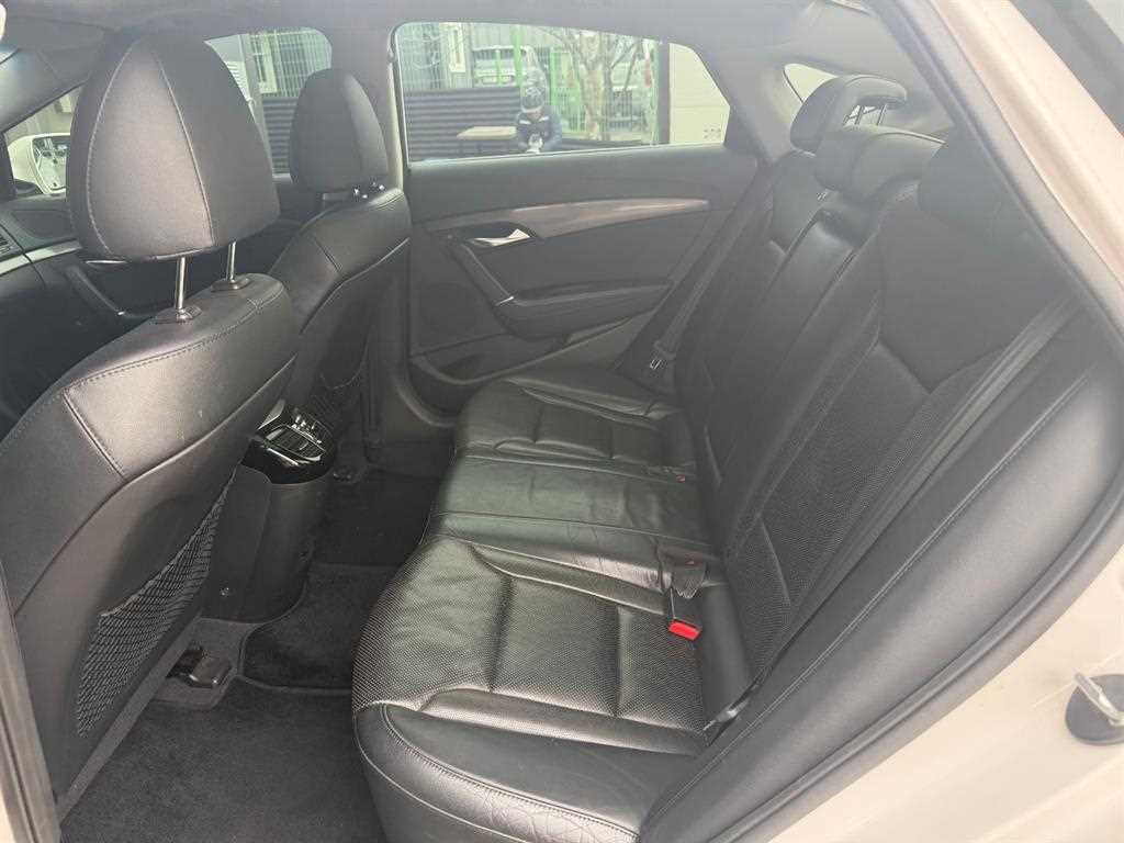 HYUNDAI i40 2013 Blanco - Importación desde Corea - HF Imports Iquique - Foto 15