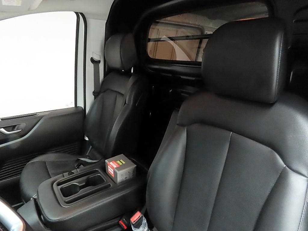 HYUNDAI Staria 2025 Blanco - Importación desde Corea - HF Imports Iquique - Foto 14