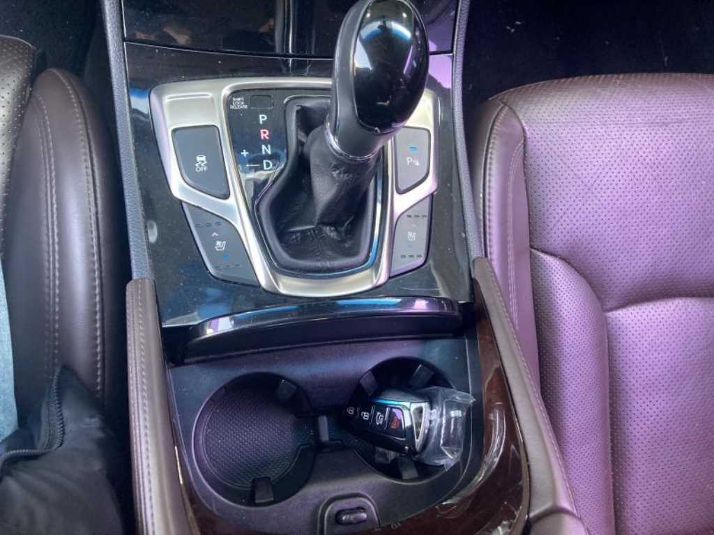 HYUNDAI Grandeur 2012 Blanco - Importación desde Corea - HF Imports Iquique - Foto 13