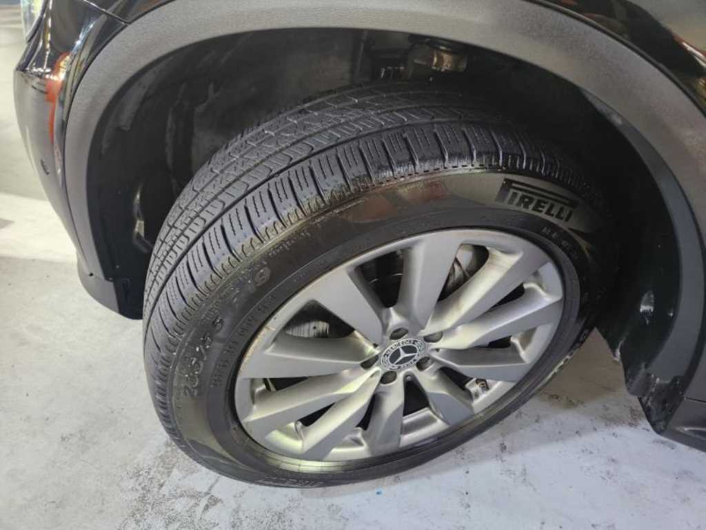 Mercedes Benz GLC Class 2019 Negro - Importación desde Corea - HF Imports Iquique - Foto 20