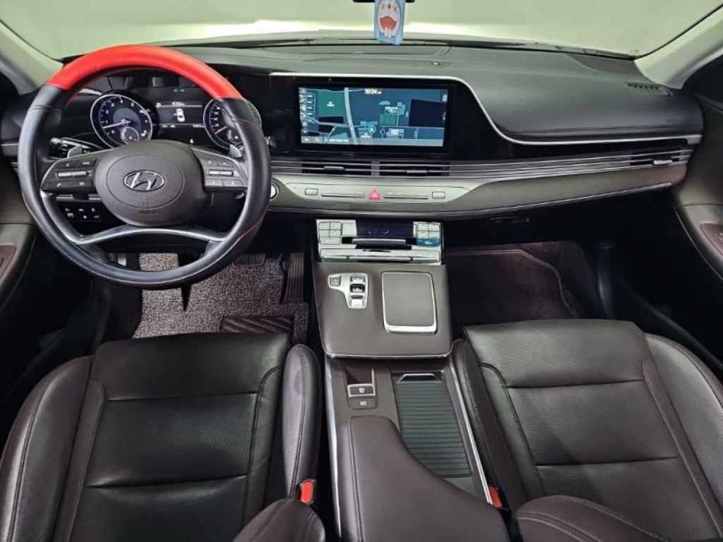 HYUNDAI Grandeur - Vista 5