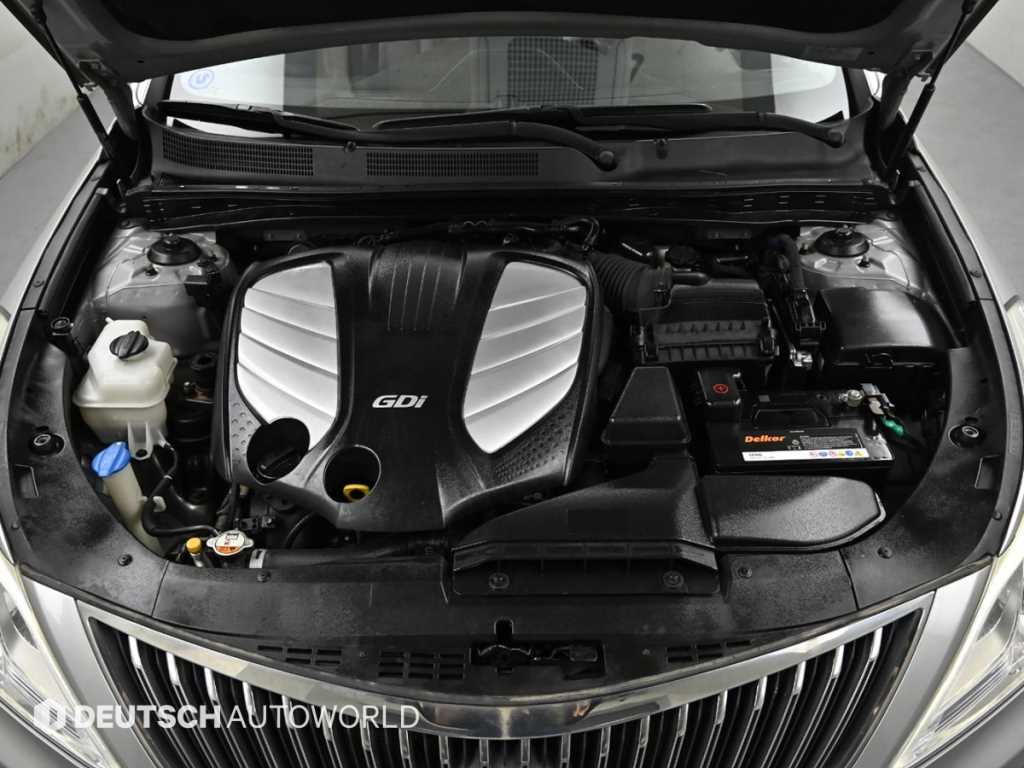 HYUNDAI Grandeur - Vista 6