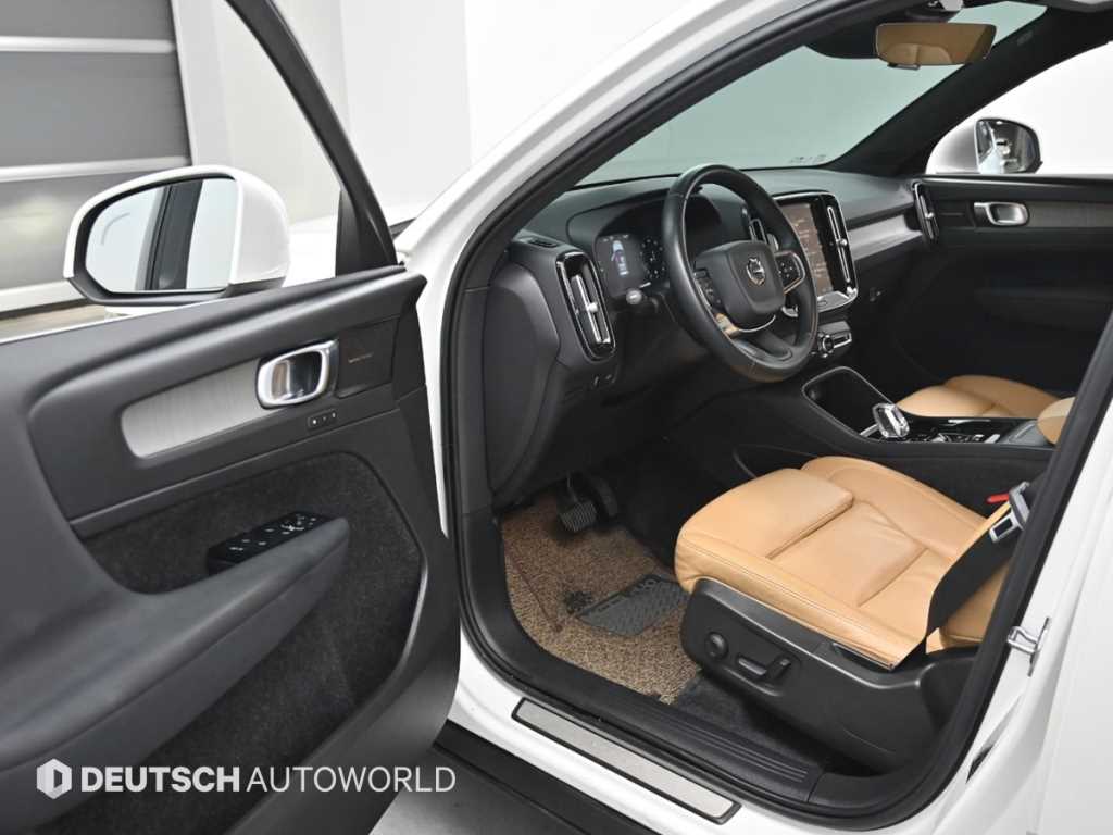 Volvo XC40 - Vista 11