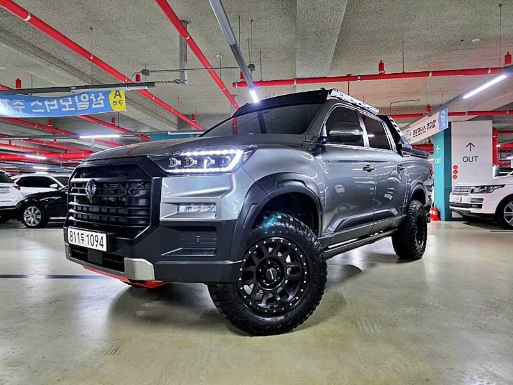 Ssangyong Rexton 2024 Negro - Importación desde Corea - HF Imports Iquique - Foto 1