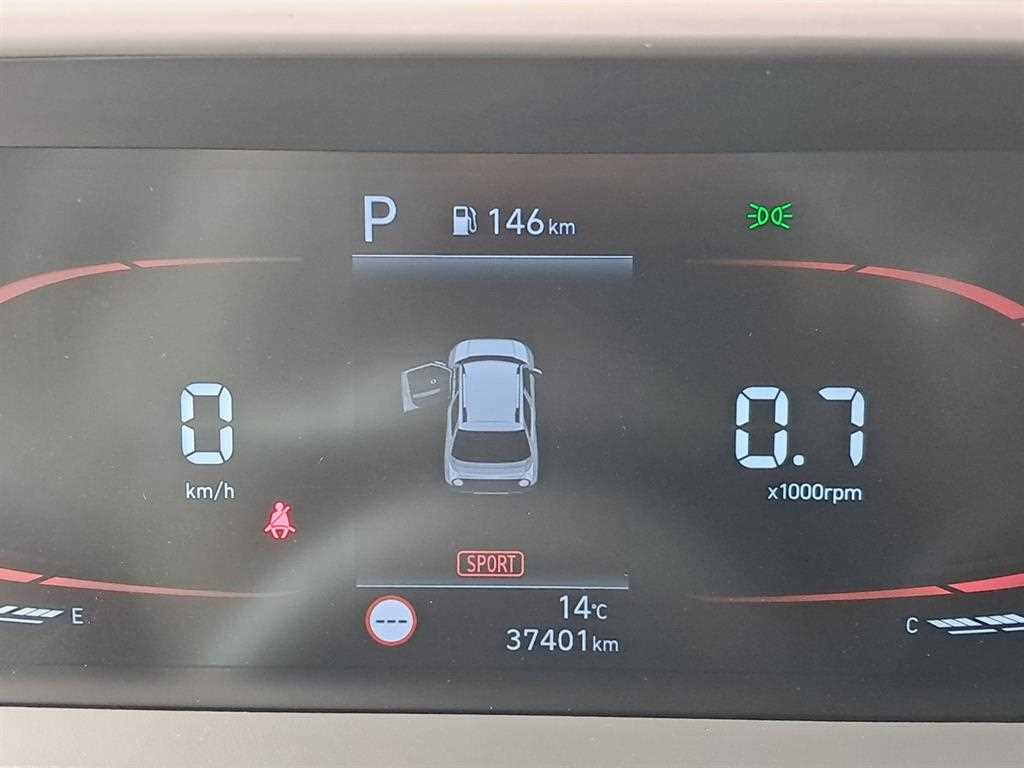 HYUNDAI Casper - Vista 8