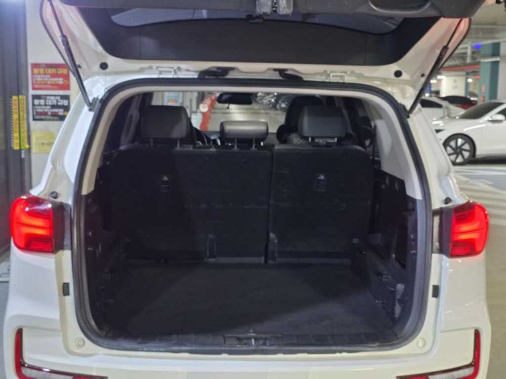 Ssangyong Rexton - Vista 6