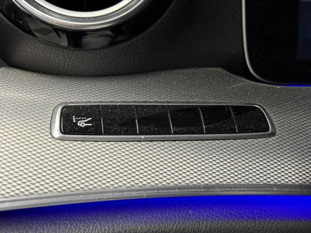 Mercedes Benz E class - Vista 9