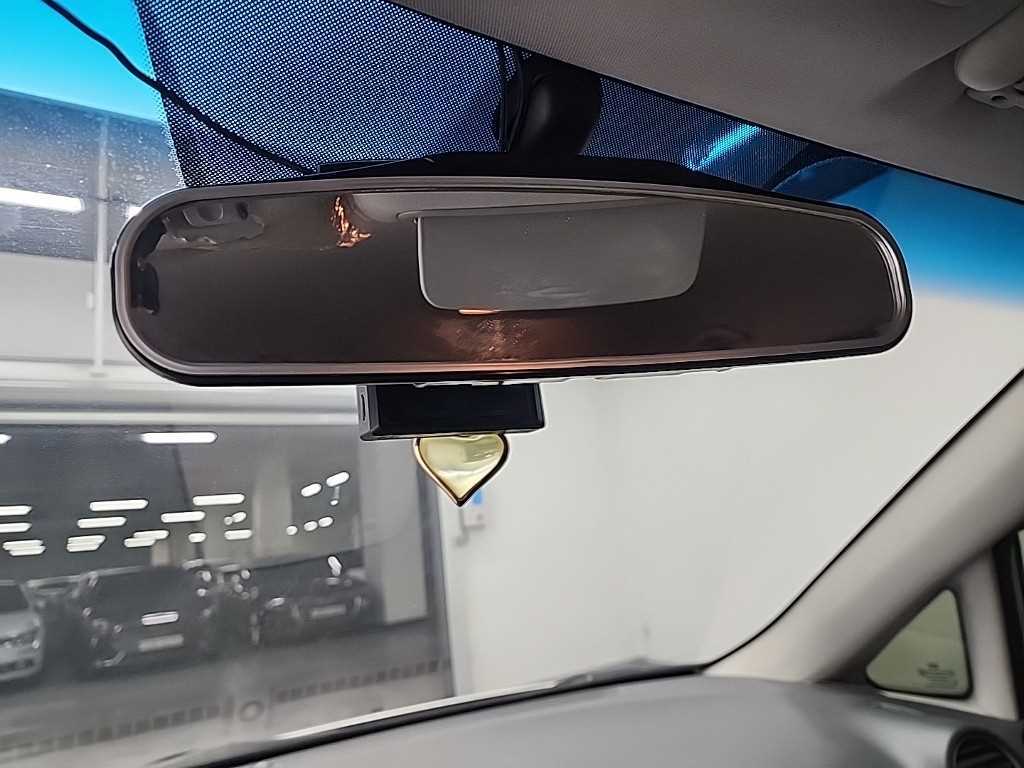 KIA Carens 2008 Plateado - Importación desde Corea - HF Imports Iquique - Foto 15