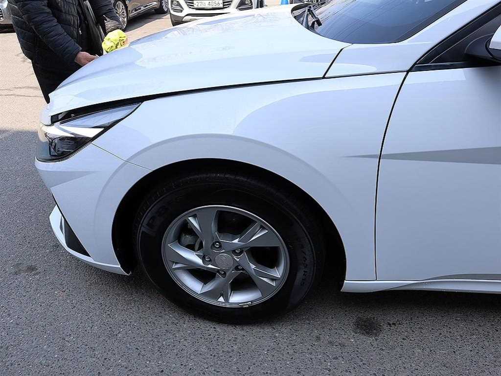 HYUNDAI Avante 2021 Negro - Importación desde Corea - HF Imports Iquique - Foto 18