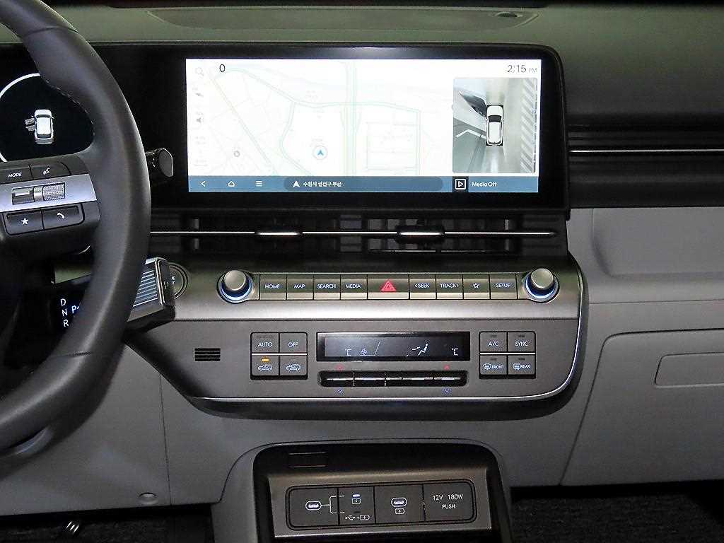 HYUNDAI Kona - Vista 11