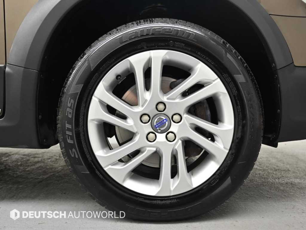 Volvo XC70 - Vista 5