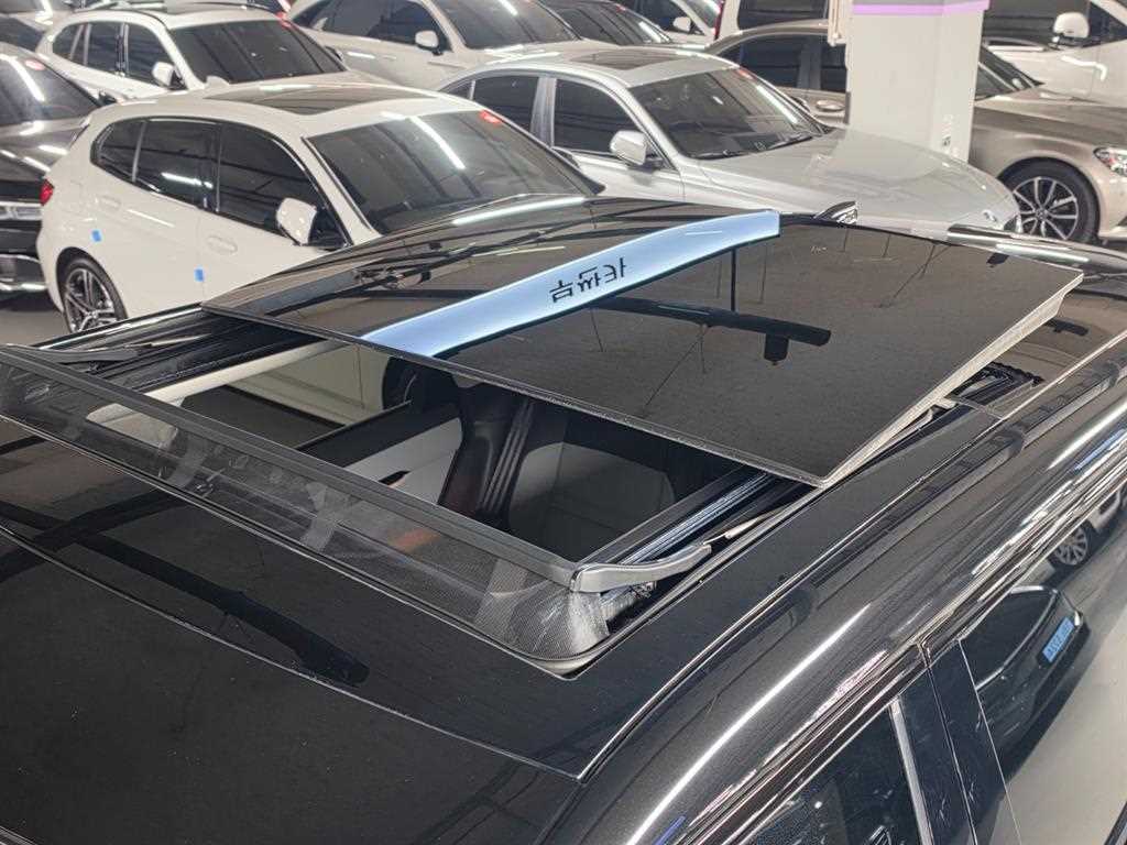 Land Rover Range Rover Bike 2025 Negro - Importación desde Corea - HF Imports Iquique - Foto 20