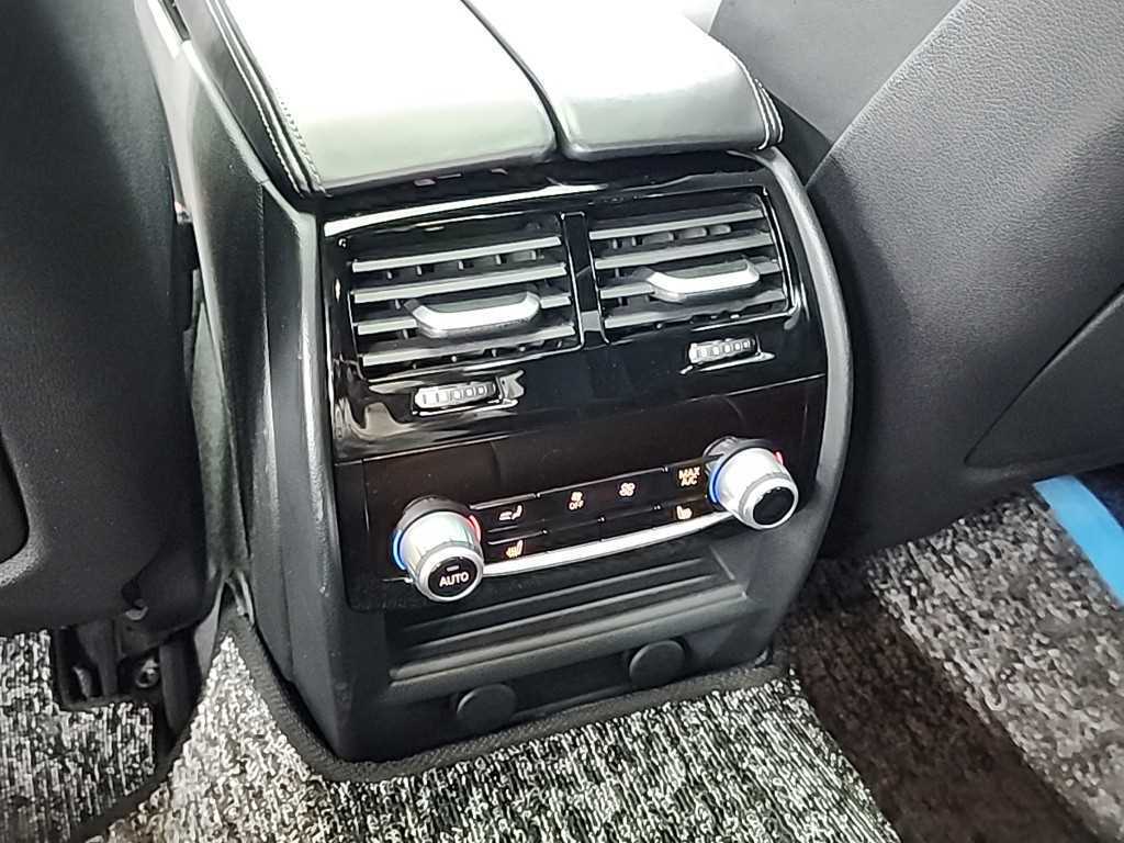 BMW 5 Series 2017 Negro - Importación desde Corea - HF Imports Iquique - Foto 13