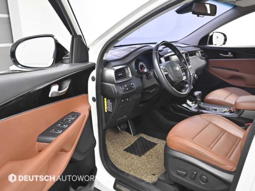 KIA Sorento - Vista 11