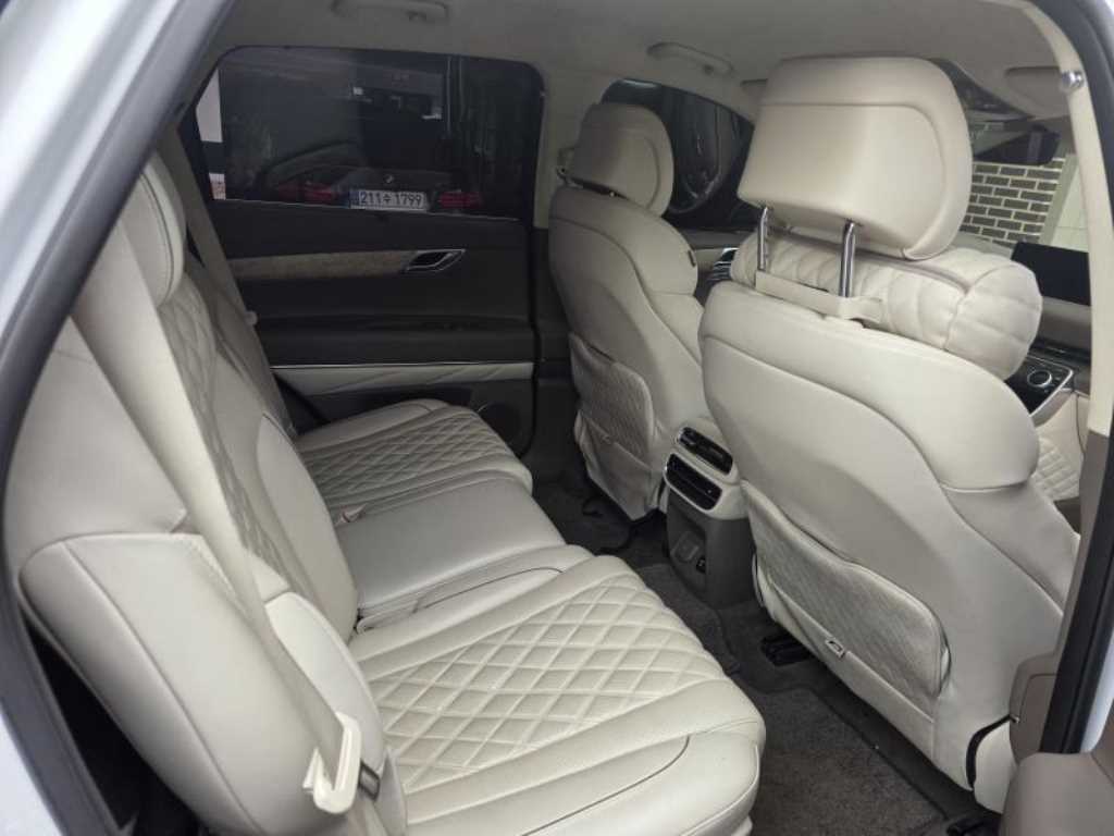 Genesis GV80 - Vista 12