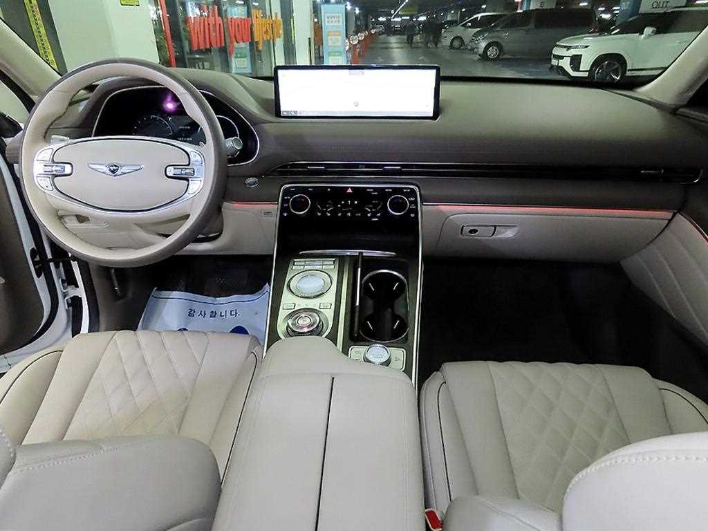 Genesis GV80 - Vista 10