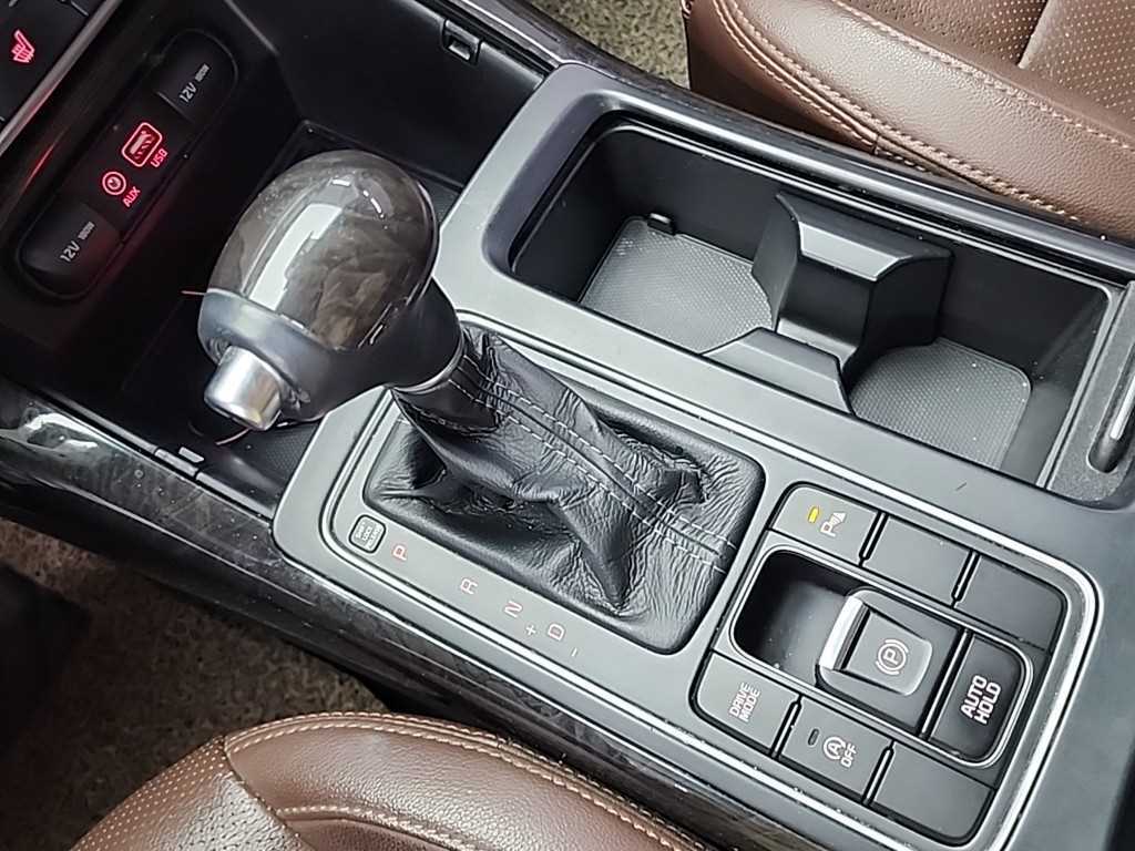 KIA Sorento - Vista 8