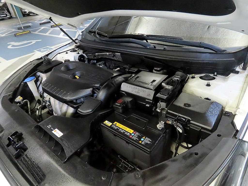 HYUNDAI Sonata 2019 Blanco - Importación desde Corea - HF Imports Iquique - Foto 19