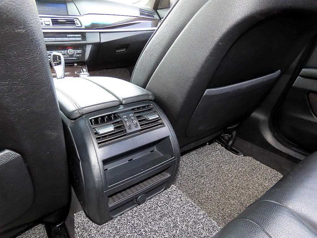 BMW 5 Series 2012 Blanco - Importación desde Corea - HF Imports Iquique - Foto 17