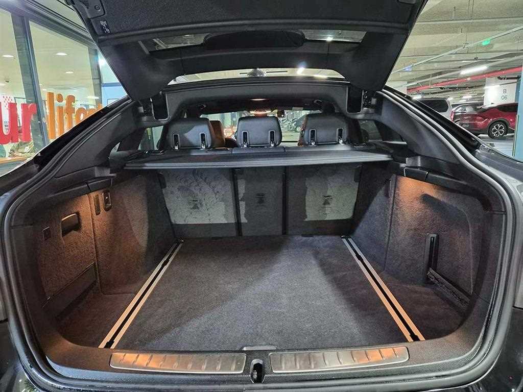 BMW Gran Turismo 2021 Negro - Importación desde Corea - HF Imports Iquique - Foto 18