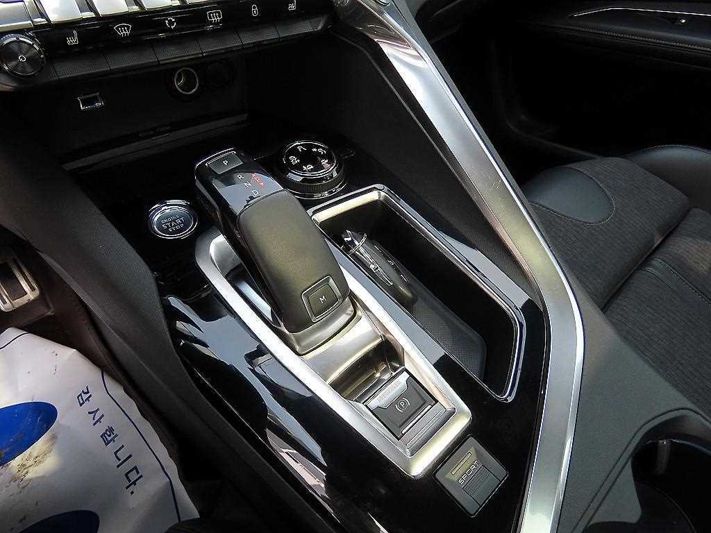 Peugeot 5008 - Vista 10