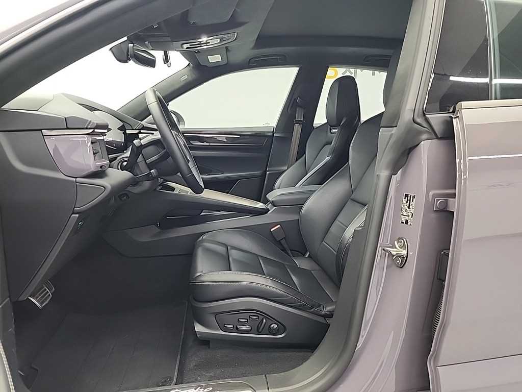 Porsche Macan - Vista 11