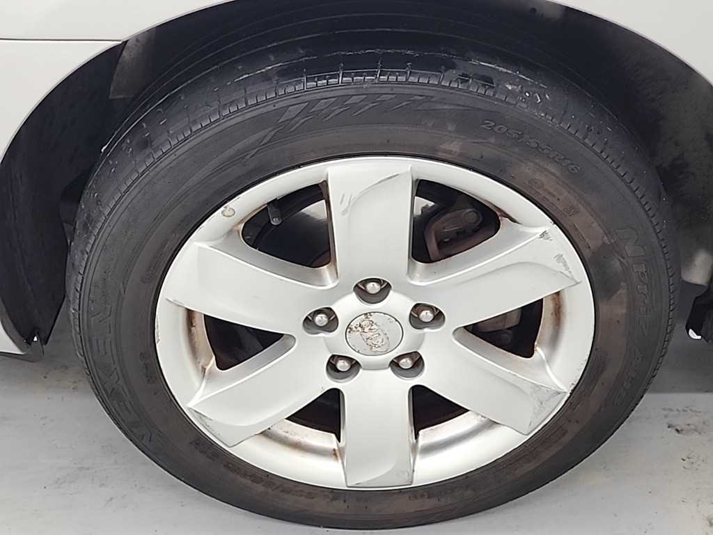 KIA Carens 2008 Plateado - Importación desde Corea - HF Imports Iquique - Foto 17