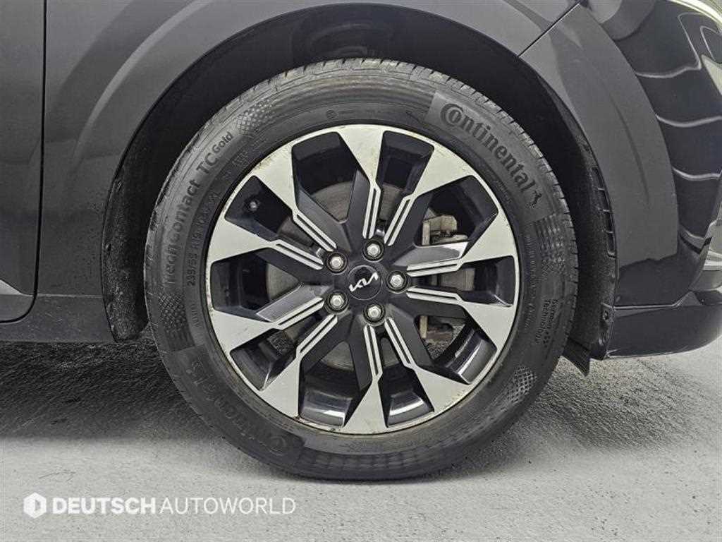 KIA Carnival - Vista 5