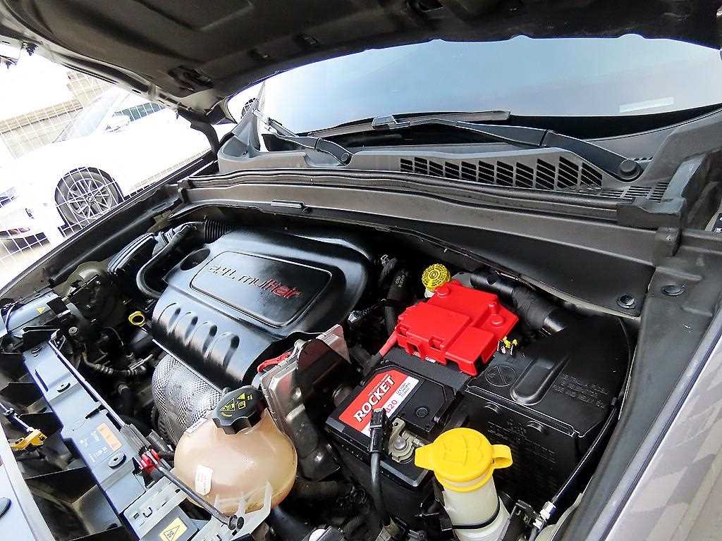 Jeep Renegade 2019 Gris - Importación desde Corea - HF Imports Iquique - Foto 19