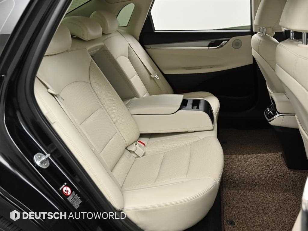 HYUNDAI Grandeur - Vista 12