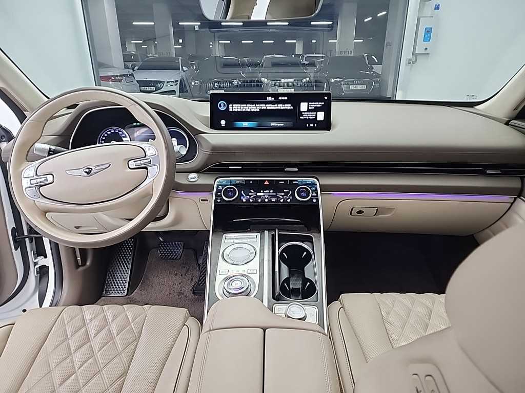 Genesis GV80 - Vista 7