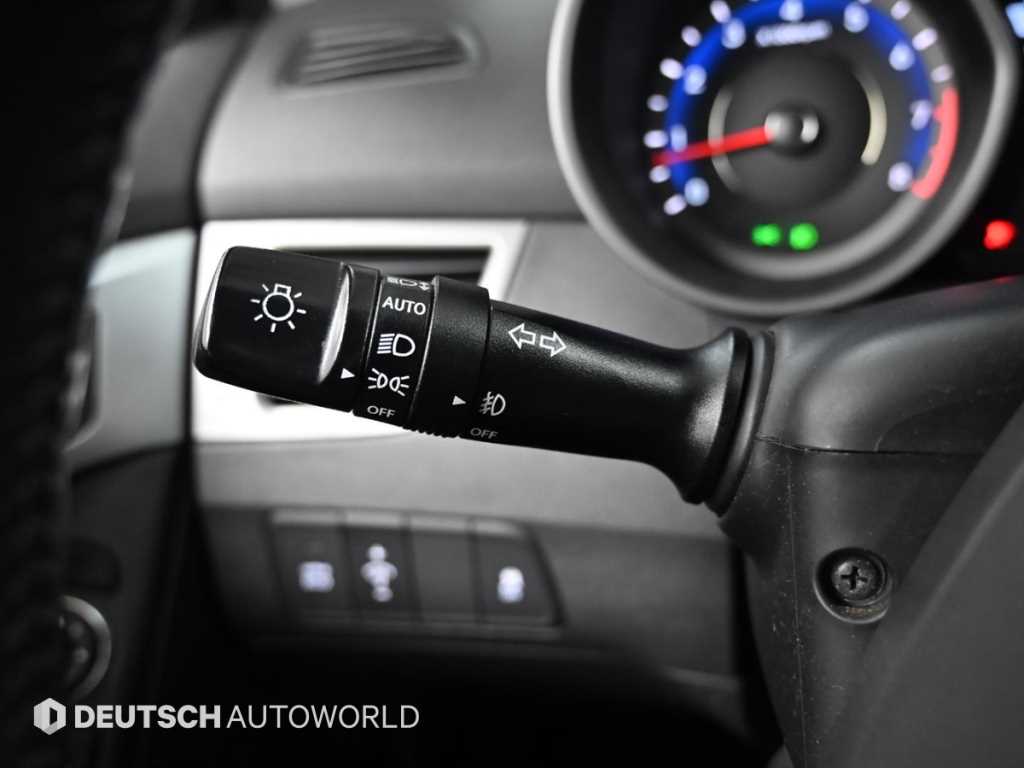 HYUNDAI Avante 2011 Blanco - Importación desde Corea - HF Imports Iquique - Foto 16