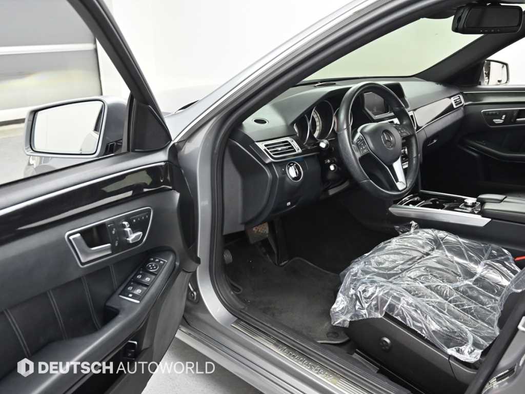 Mercedes Benz E class - Vista 11