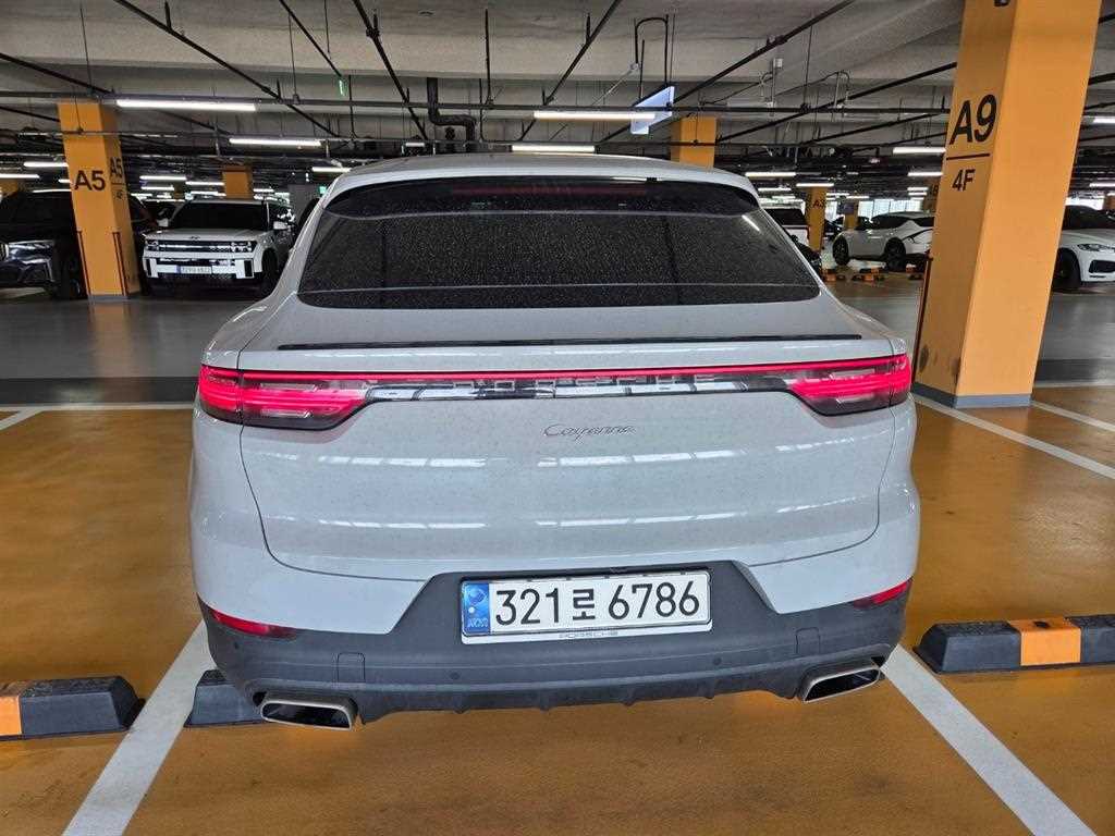 Porsche Cayenne - Vista 3