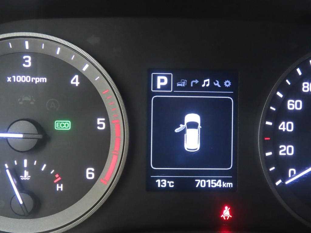 HYUNDAI Tucson - Vista 8