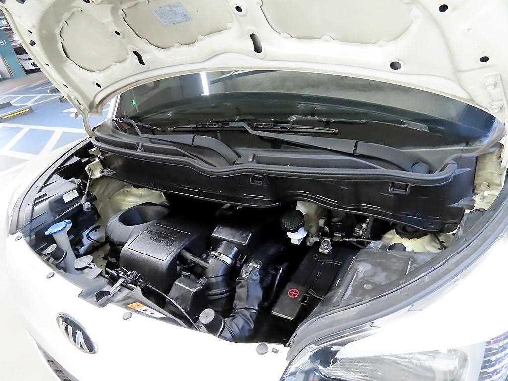 KIA Ray 2015 Blanco - Importación desde Corea - HF Imports Iquique - Foto 19