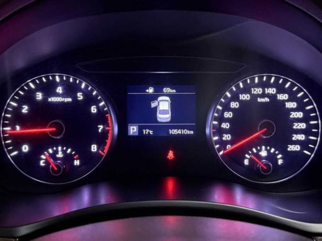 KIA K7 - Vista 6