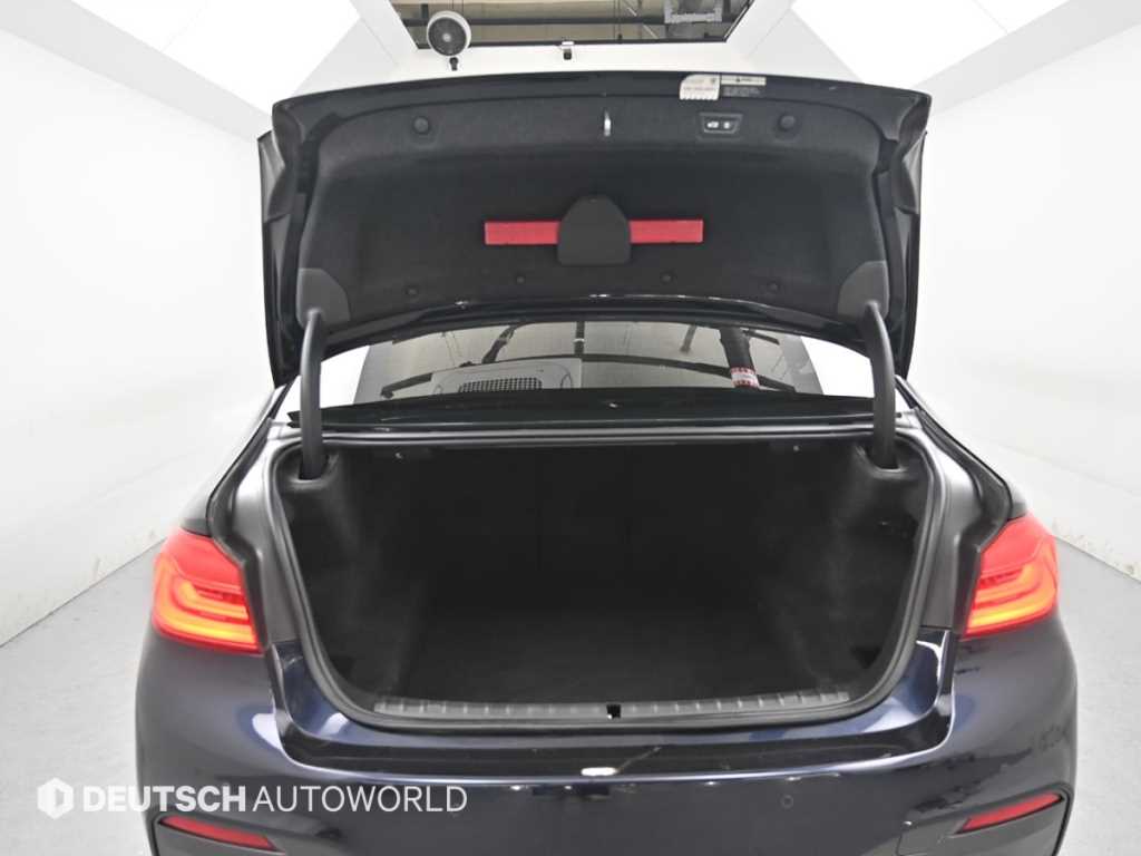 BMW 5 Series 2018 Negro - Importación desde Corea - HF Imports Iquique - Foto 19