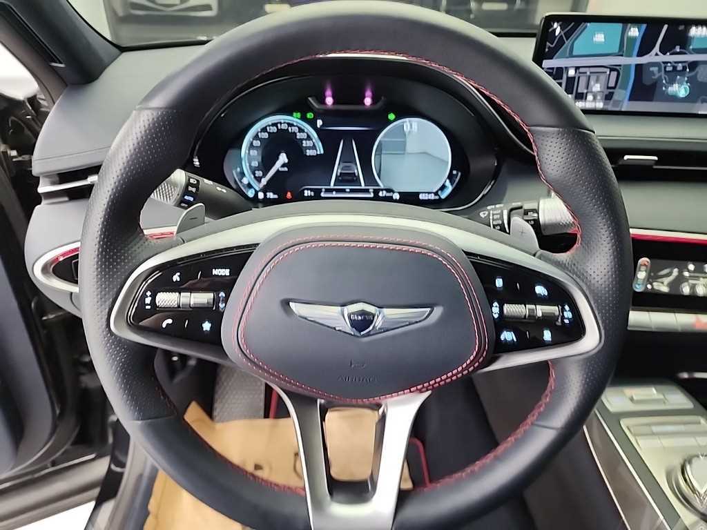 Genesis GV70 - Vista 9