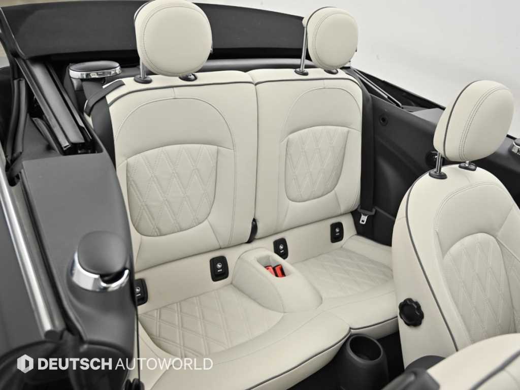 Mini Cooper Convertible - Vista 12