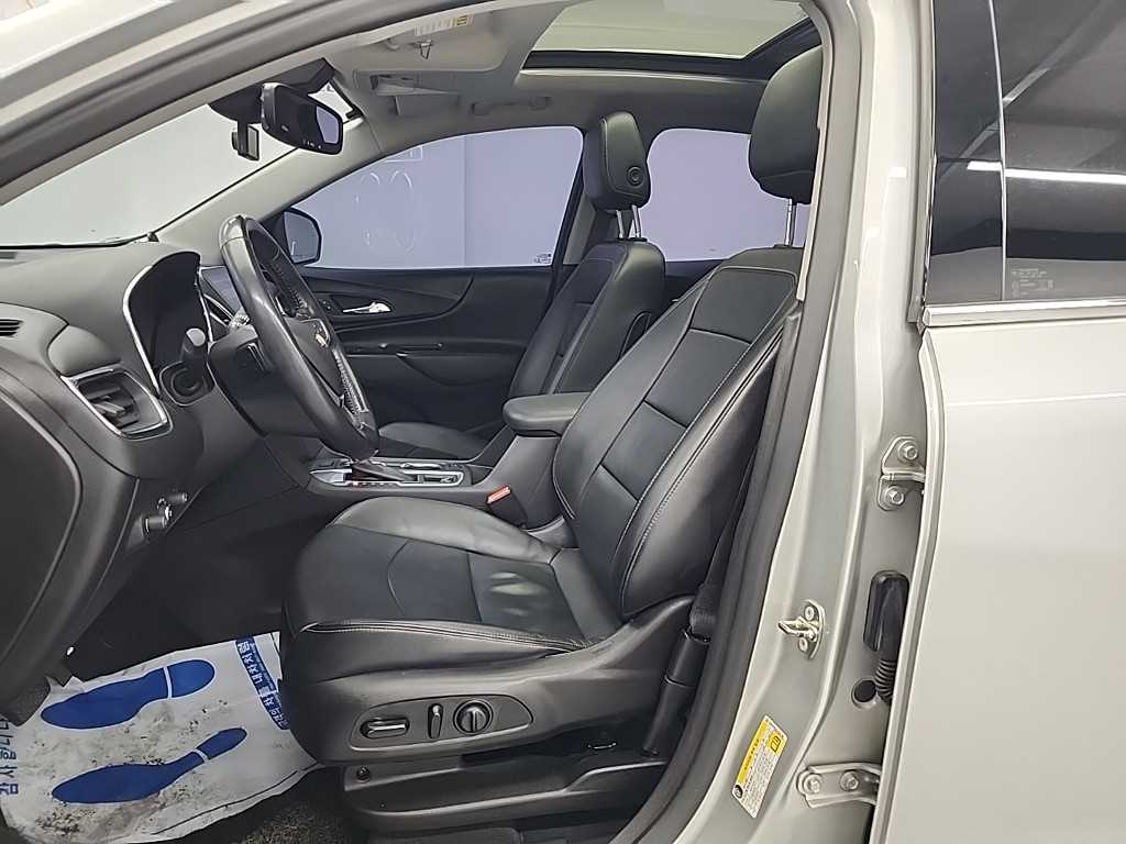 Chevrolet Equinox - Vista 11