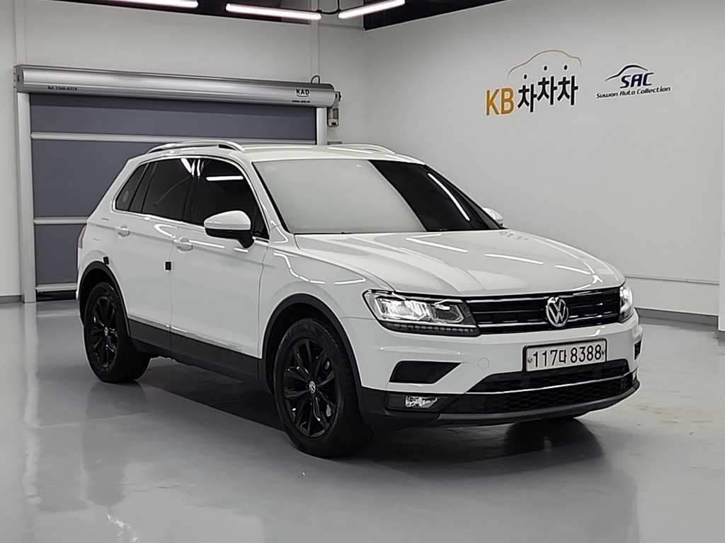 Volkswagen Tiguan - Vista 4