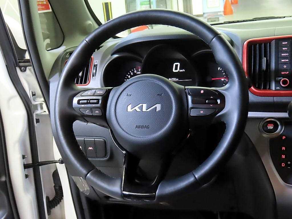 KIA Ray - Vista 8