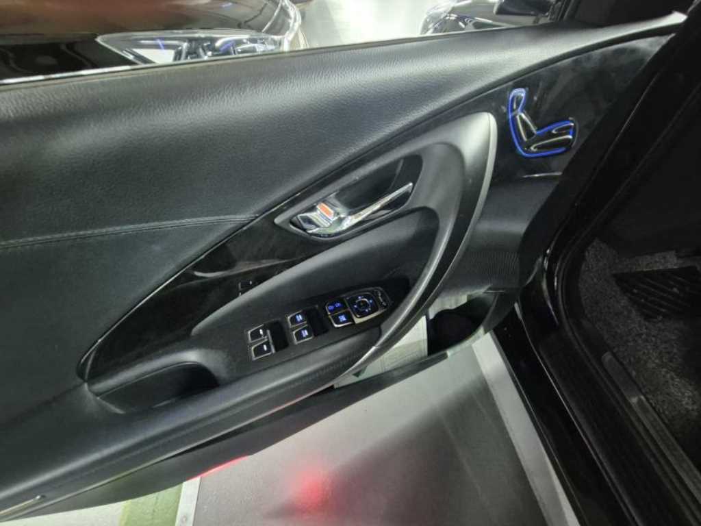 HYUNDAI Grandeur 2011 Negro - Importación desde Corea - HF Imports Iquique - Foto 18