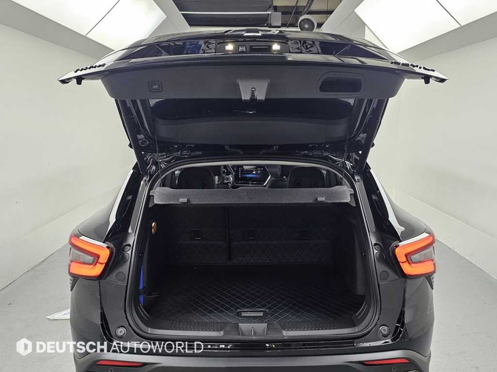 Chevrolet Trax 2025 Negro - Importación desde Corea - HF Imports Iquique - Foto 19