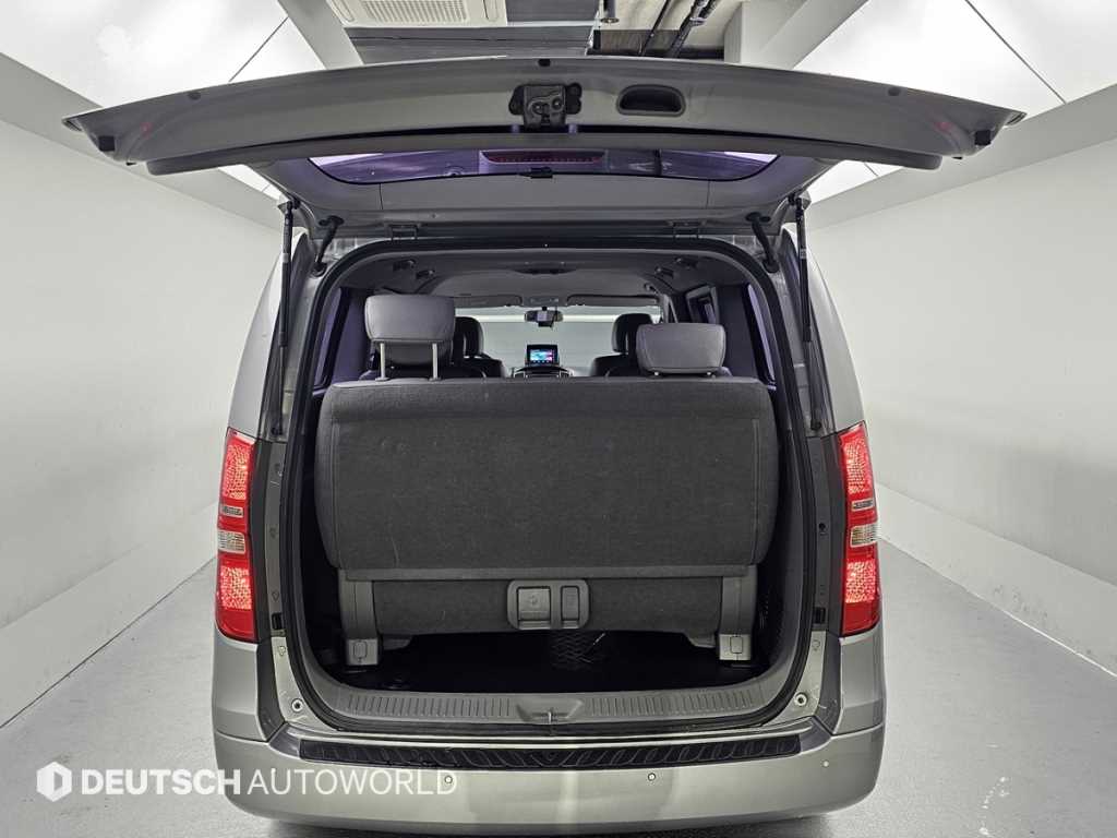 HYUNDAI Starex 2017 Gris - Importación desde Corea - HF Imports Iquique - Foto 19