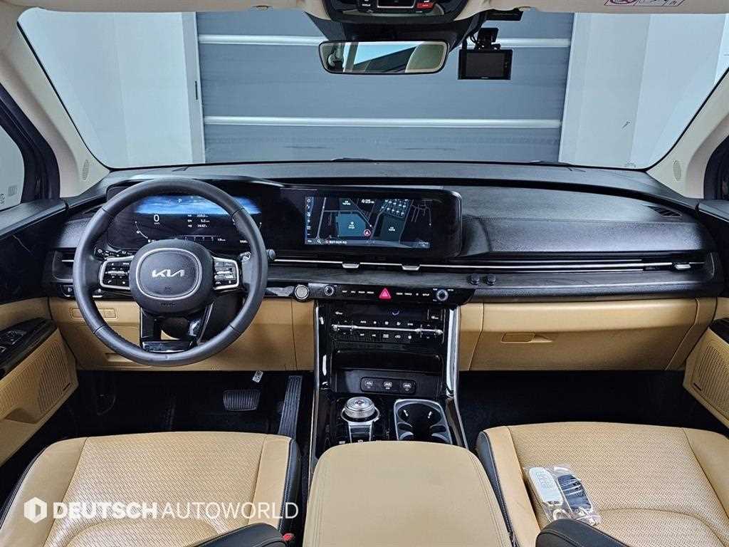 KIA Carnival - Vista 7